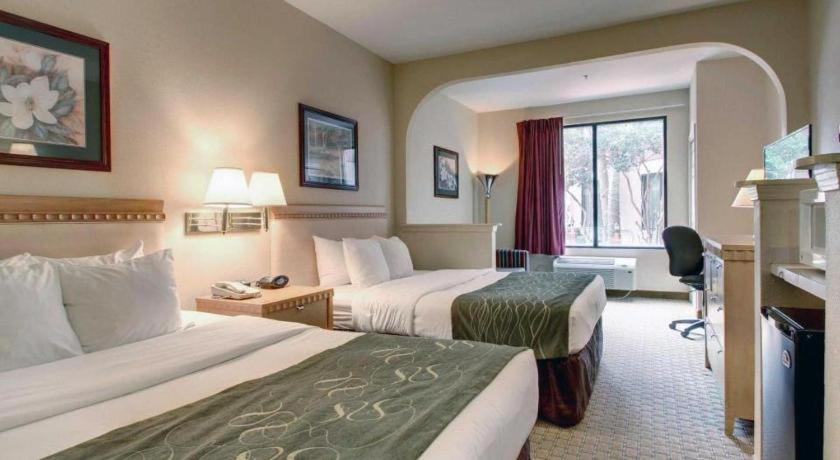 Hotel Baymont By Wyndham Laurel Exterior foto