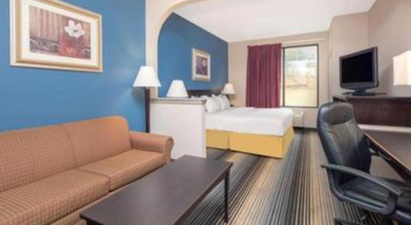 Hotel Baymont By Wyndham Laurel Exterior foto
